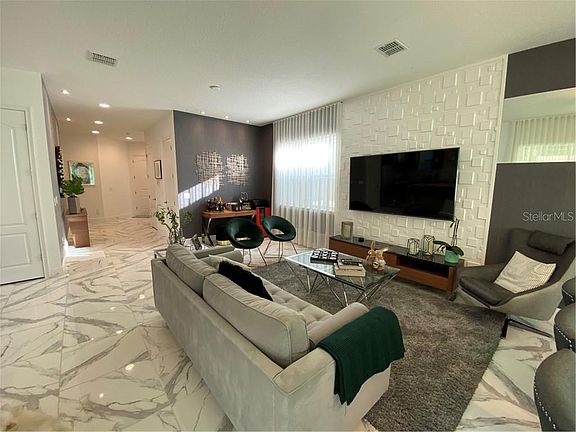 5th image of 10437 Winwick Ln