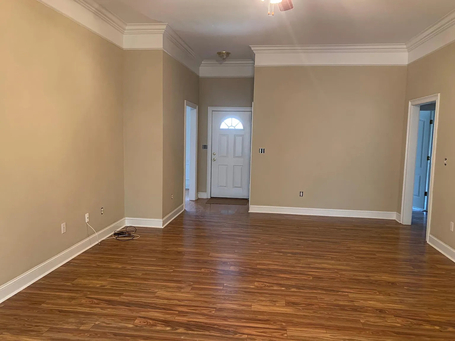 319 Honor Way — Photo 3
