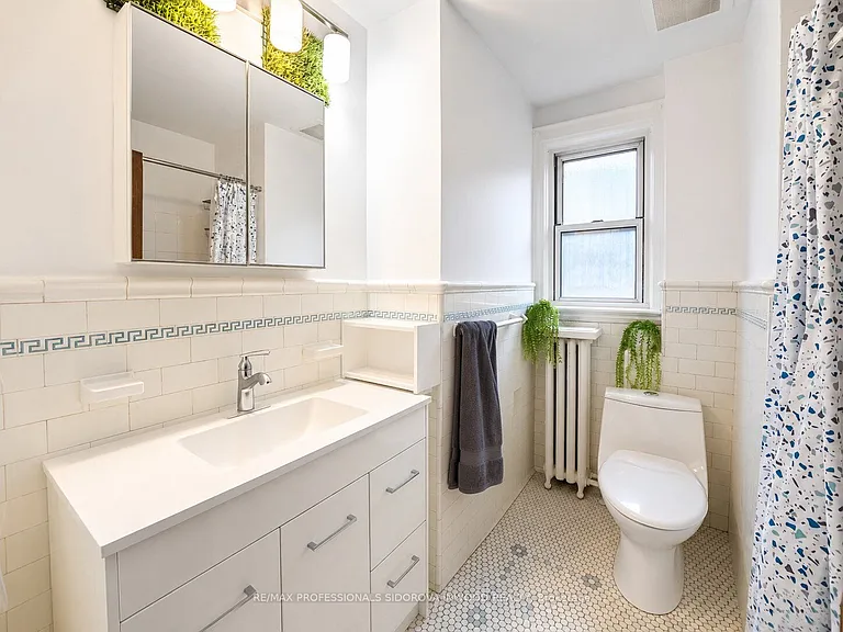 112 Clendenan Ave — Photo 13