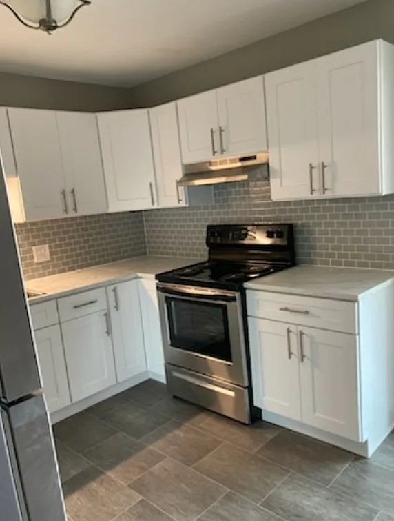 Building Photo - 1044 Stonybridge Dr #1044