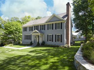 14 Franklin Ave, Westport, CT 06880
