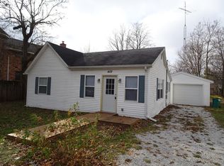 405 S East St, Knox, IN 46534