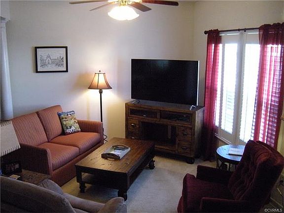 3rd image of 2837 Queensland Dr #2837