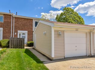 2175 Chadwick Ln, Glendale Heights, IL