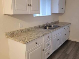 3500 Lou Ella Ln, Riverside, CA 92507