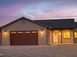 1330 S Dewey Rd, Dewey, AZ 86327