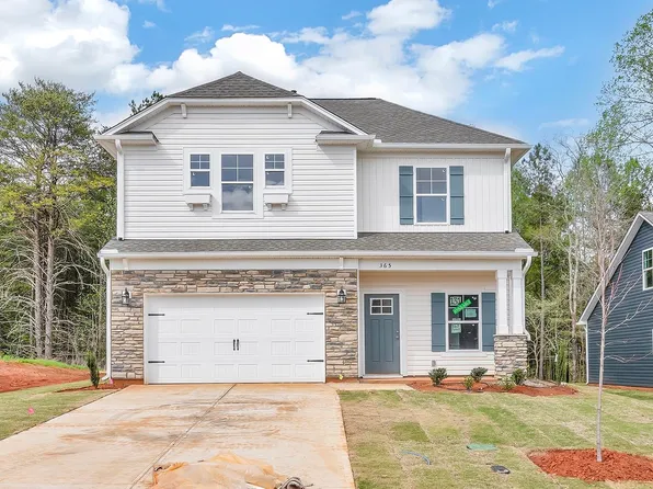 365 E Pyrenees Dr, Wellford, SC 29385