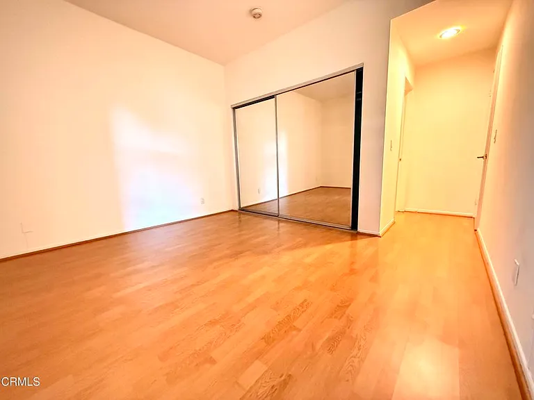 360 S Los Robles Ave #9 — Photo 26