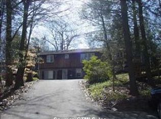 972 Bartholomew Rd, Middletown, CT 06457