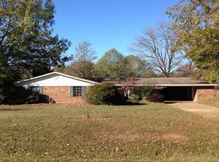 91 Mill Rd, Columbus, MS 39702