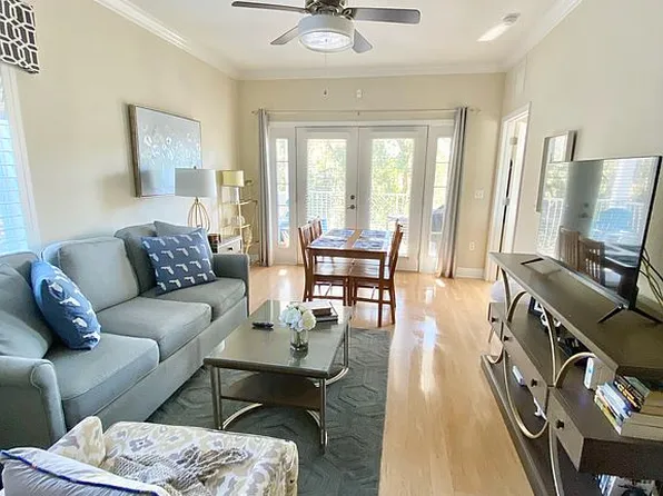 1460 NW 3rd Pl APT 309, Gainesville, FL 32603