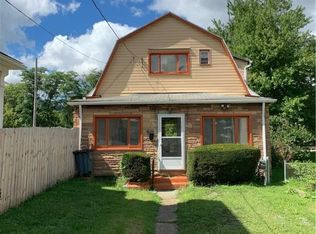 1677 Henrici St, Ambridge, PA