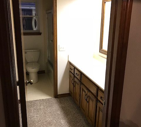 4th image of 2106 Bonnycastle Ln