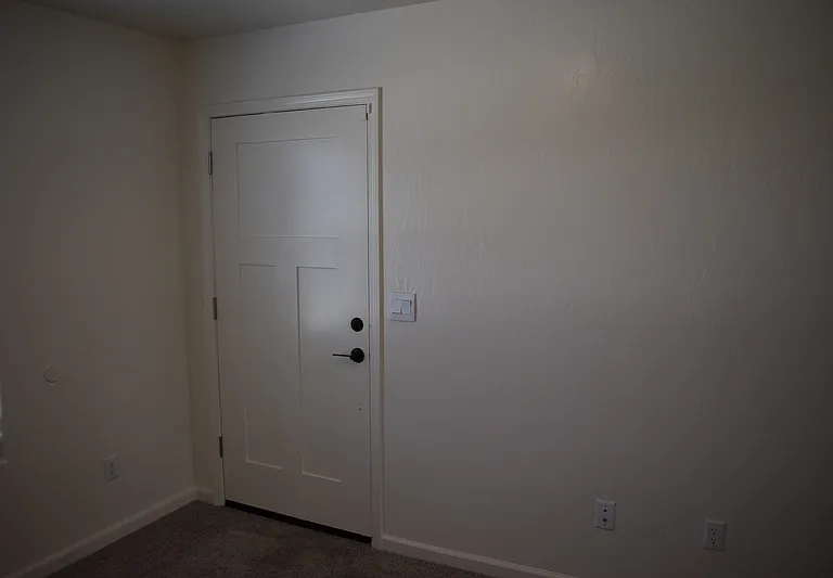 698 Jessie Dr — Photo 20