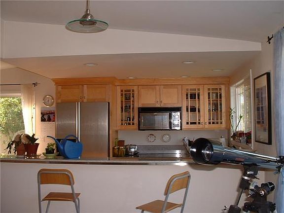 2nd image of 17147 NE 5th St