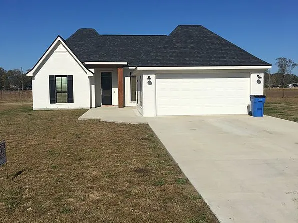 123 River Oaks Dr, Patterson, LA 70392