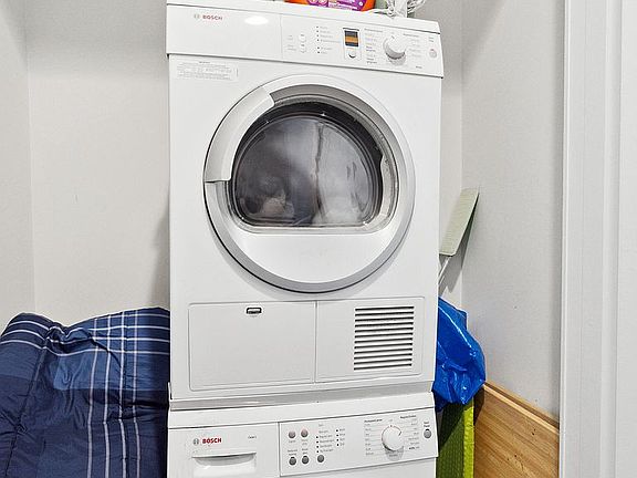 4th image of 25 Broad St APT 9A