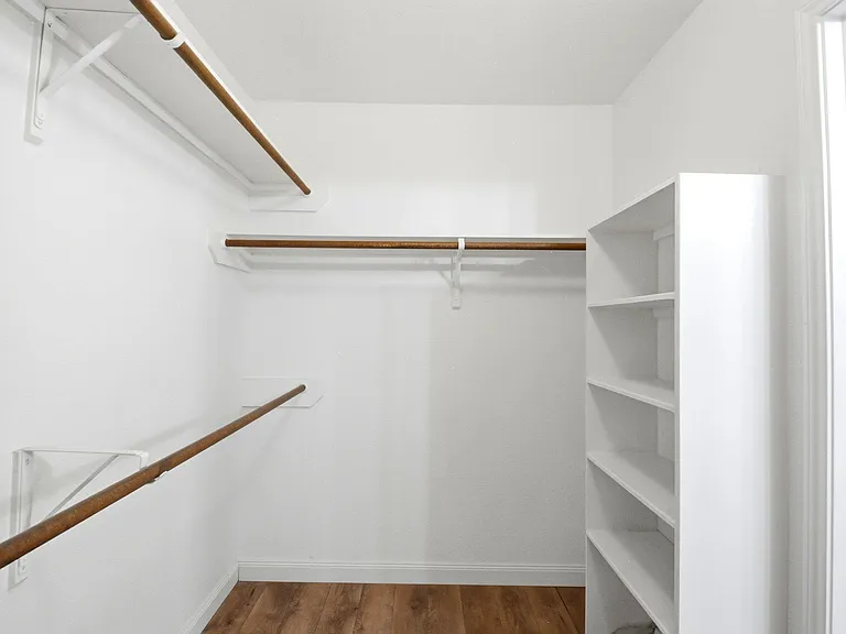 111 Thunder Basin Dr — Photo 30