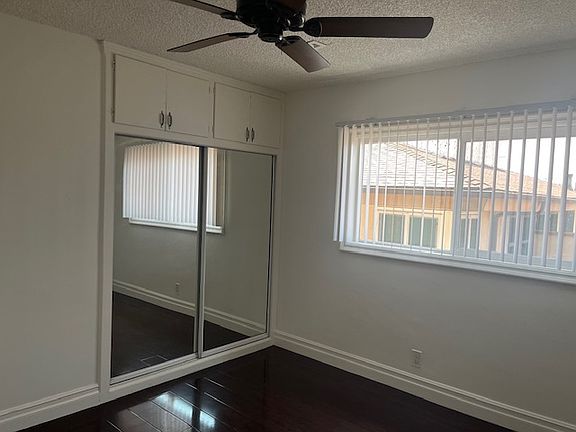 4th image of 10718 Crenshaw Blvd #E