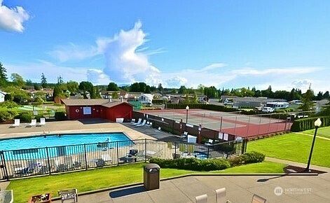 3rd image of 4751 Birch Bay lynden Road #6