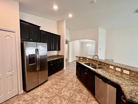 3rd image of 16676 Myrtle Sand Dr