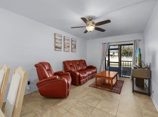12471 McGregor Blvd APT 11, Fort Myers, FL 33919