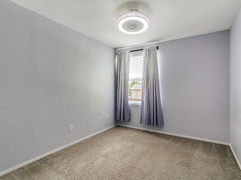 2236 Ryan Rdg — Photo 15
