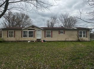5458 Herrmann Rd, Martinsville, OH 45146