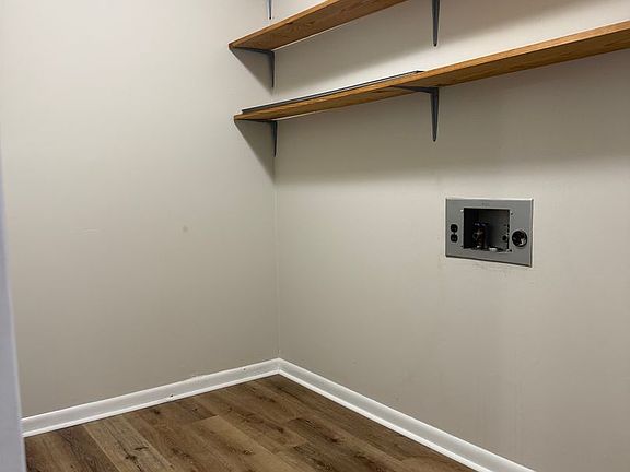 3rd image of 616 N 13th
