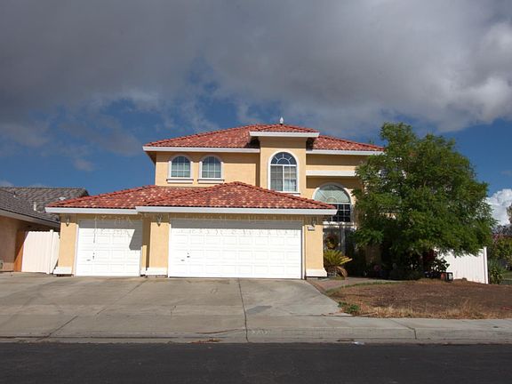 3rd image of 2234 Park Place Ct