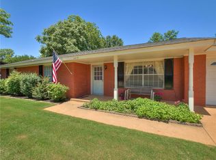1419 Pine Ave, Weatherford, OK 73096