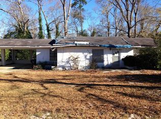 2201 Walter St, Dothan, AL 36301