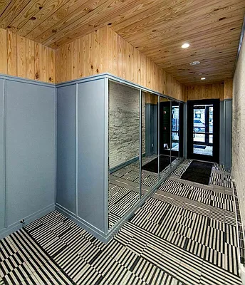 Rented by Voro New York | media 32