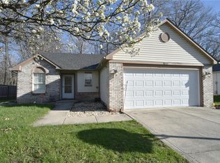 8872 Woodpointe Cir, Indianapolis, IN