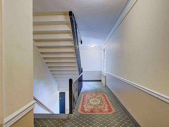 3rd image of 7715 113th St