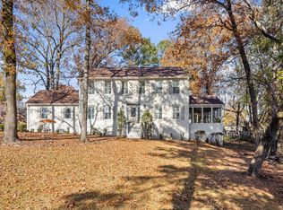 307 Center Point Ln, Florence, AL 35634