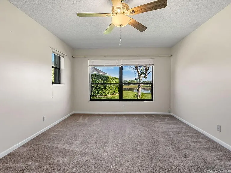2386 SW Creekside Dr — Photo 23