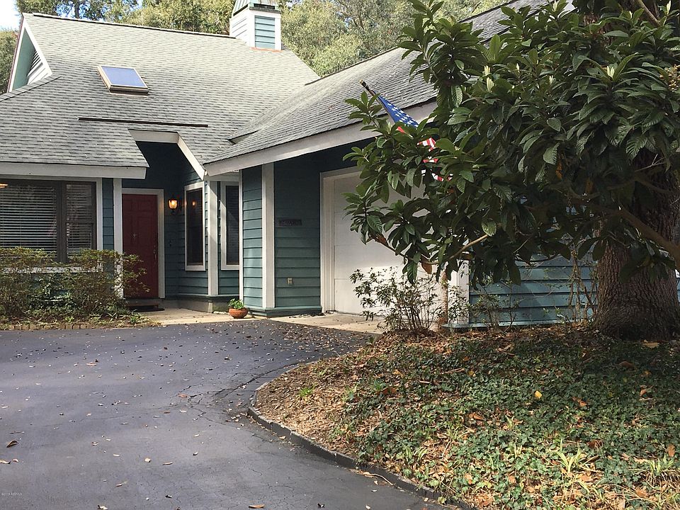 2nd image of 666 S Reeve Rd