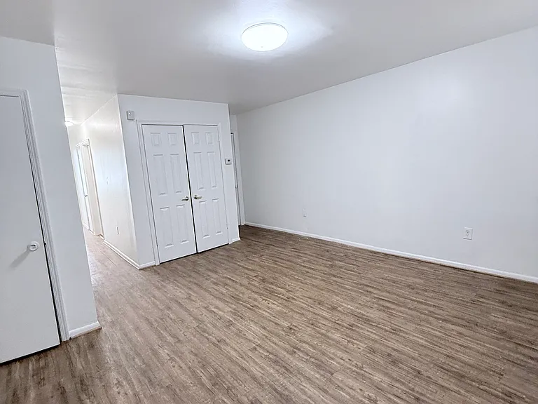 1820 W Fayette St #2 — Photo 7
