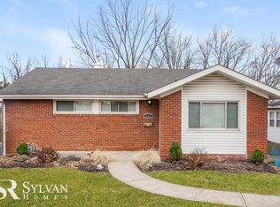 262 Kingston Dr, Pittsburgh, PA