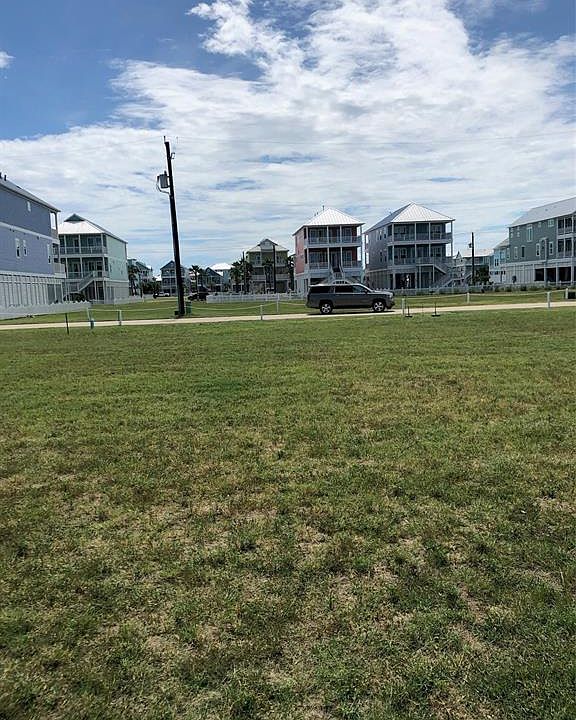 1st image of 3831 Seabreeze Ln
