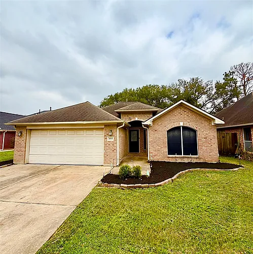 5015 Misty Ln Photo 1
