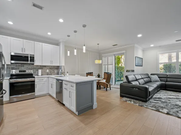 6058 Seminole Gardens Circle, Riviera Beach, FL 33418