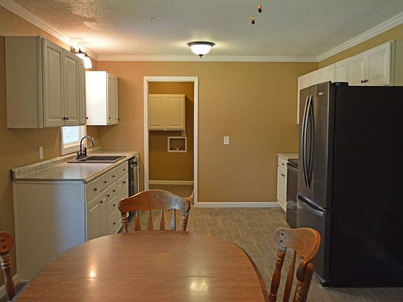 4th image of 13613 N Lakeview Dr