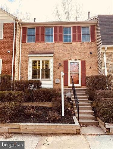 1st image of 10637 Lakeside Oak Ct
