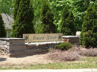 36 Woods Dr, Norwich, CT 06360