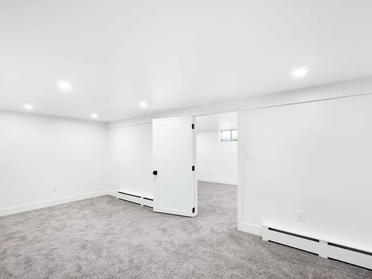 755 Carbon St — Photo 19