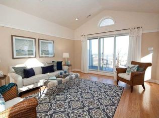 6604 Ocean Front Ave #B, Virginia Beach, VA 23451