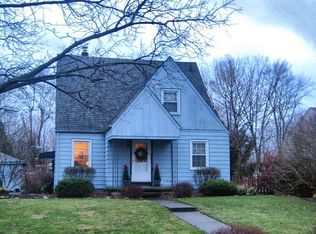 1025 W 62nd Ave, Merrillville, IN 46410