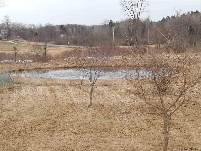 2nd image of 121 W LYKERS Road